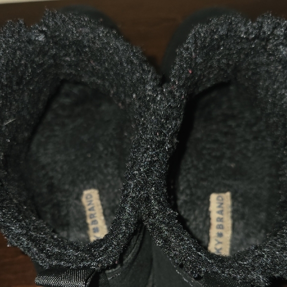 Lucky Brand Black Fuzzy Lined Boots - Picture 4 of 13